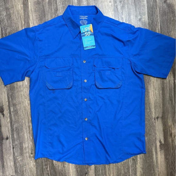 rugged earth outfitters Other - Rugged Earth Men’s Fishing/Hiking Utility Shirt — Size M